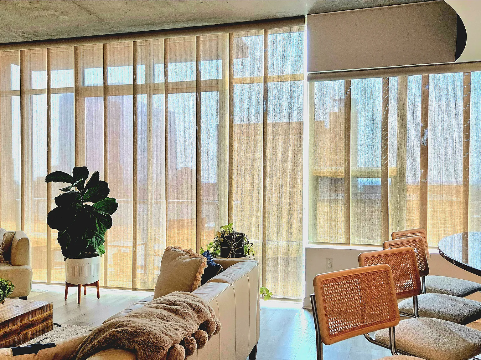 1 bed, 926 sqft, $2,950 — Photo 2
