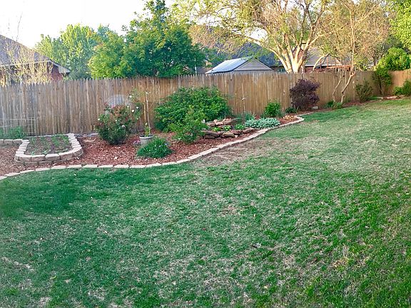 Fenced in yard, Raised Beds