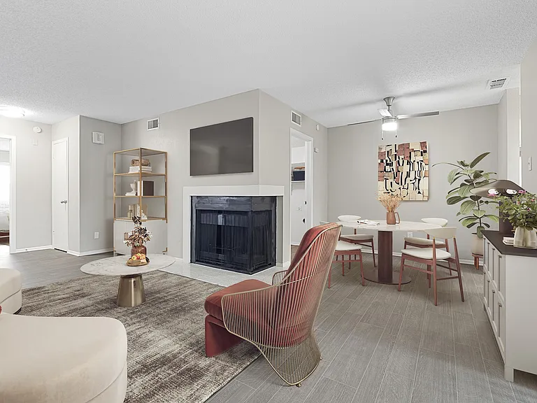 Lexington Apartment Homes
