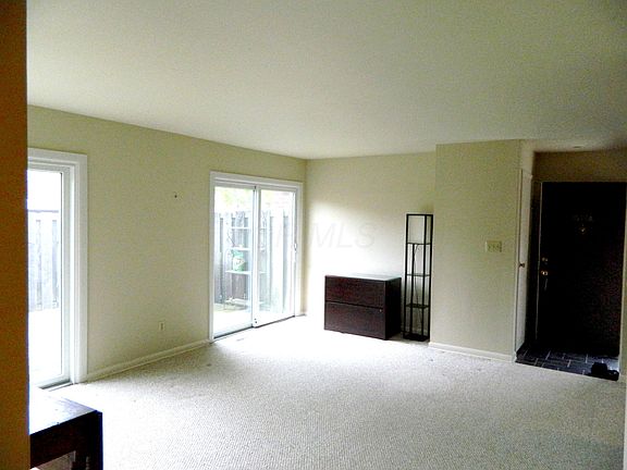 4th image of 1544 Lafayette Dr APT A