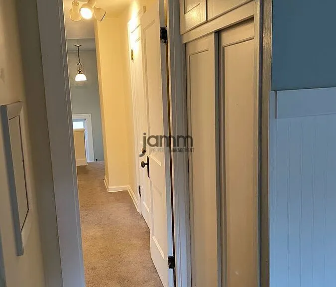 1257 W Clifton Blvd #3 — Photo 8