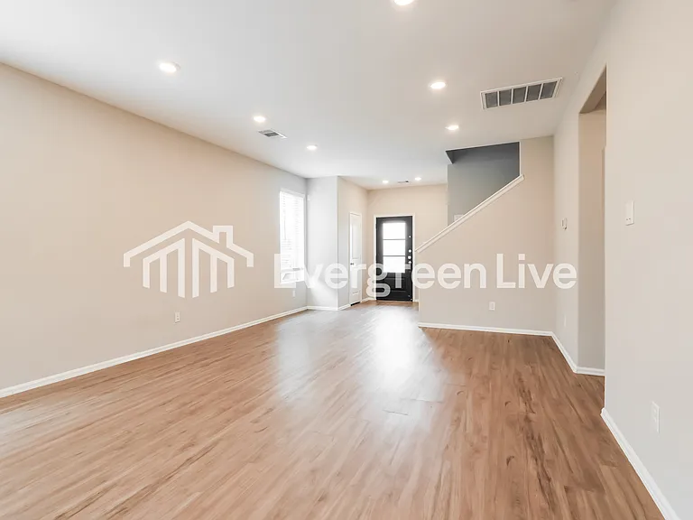 19434 Peppazzi Dr — Photo 7