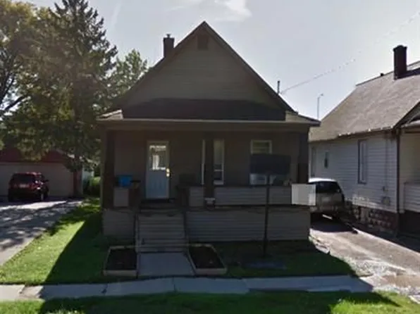915 S Oakland Ave, Green Bay, WI 54304