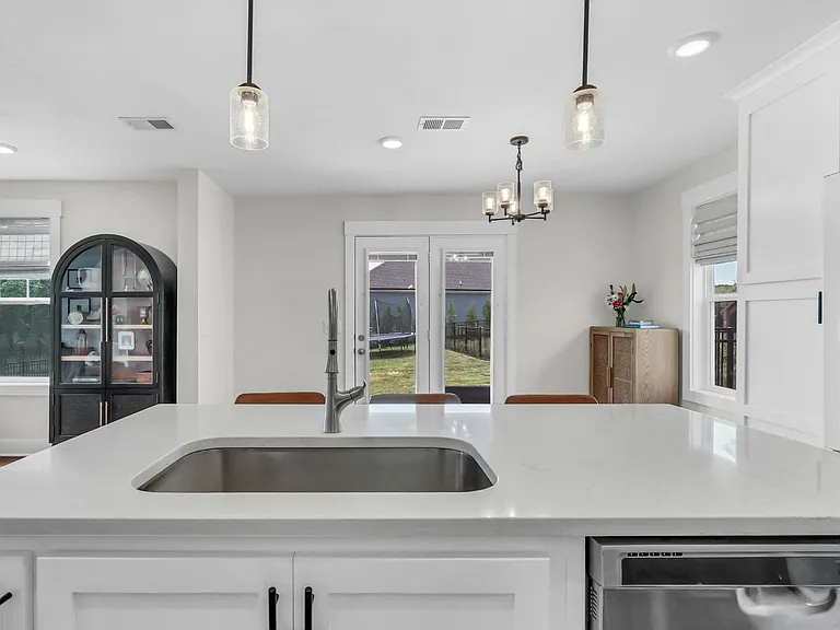 904 Frog Gip Pond Ct — Photo 8