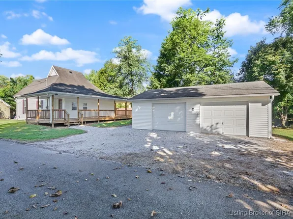 552 N Roosevelt Street, Orleans, IN 47452