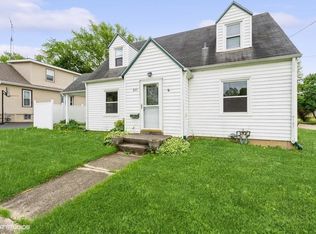 805 Julien St, Belvidere, IL 61008