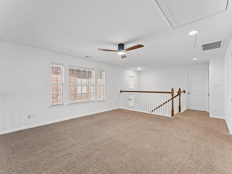 1246 Glenwood Canyon Ln — Photo 19