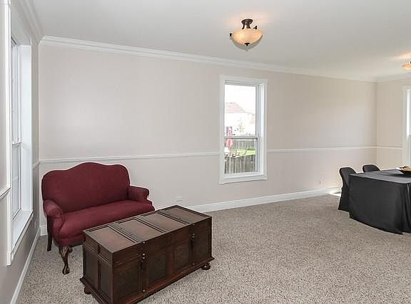 4th image of 7048 Westwood Dr