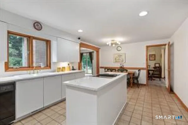 29 Pease Rd — Photo 3