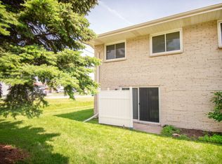 3501-3507 Hillsboro Ct N #3443, Minneapolis, MN 55427