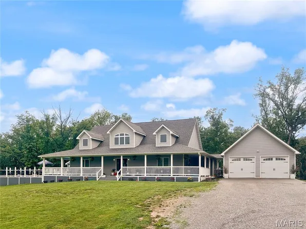 13833 New London Gravel Rd, New London, MO 63459