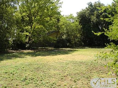 3rd image of 7589 Williams Ave