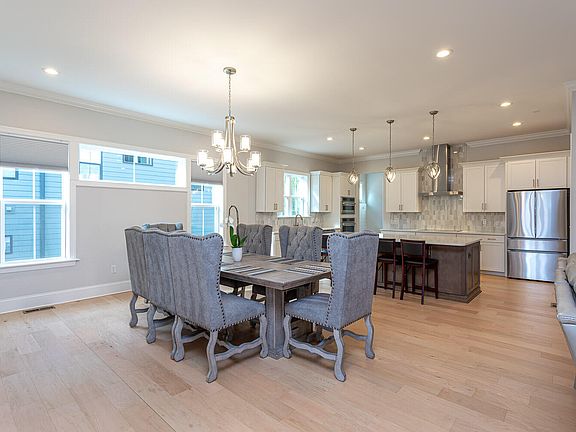 4th image of 9309 Field Maple Ct