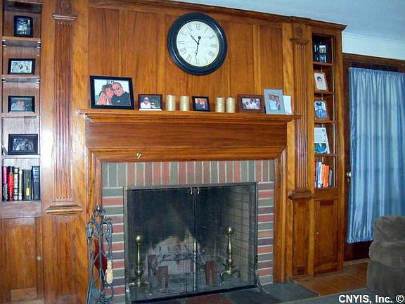 3rd image of 310 Highland Ave