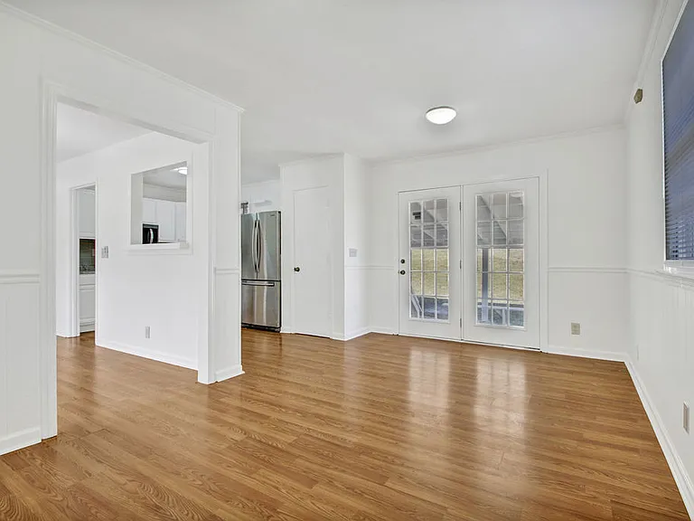 238 Townes Dr — Photo 10