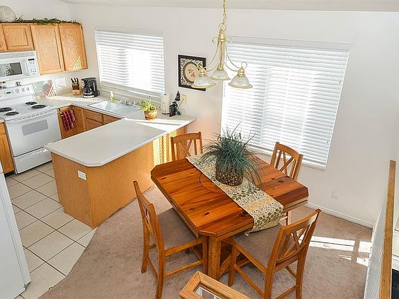 3rd image of 2847 S Woodbrook Ln