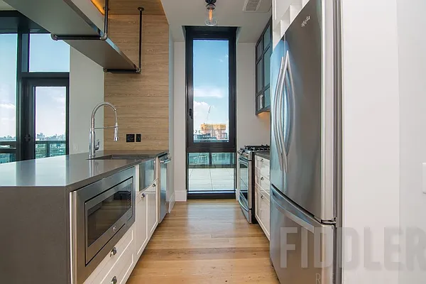 Rented by Fiddler Realty | media 97