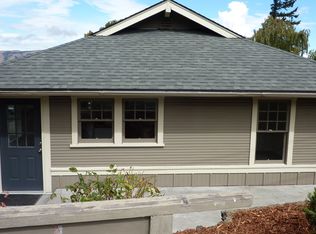 1603 E 9th St, The Dalles, OR 97058