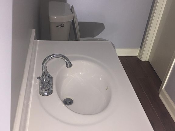 3rd image of 3454 Pruett Ct