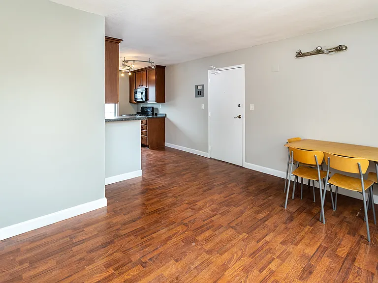 251 Birmingham St #A102 — Photo 5