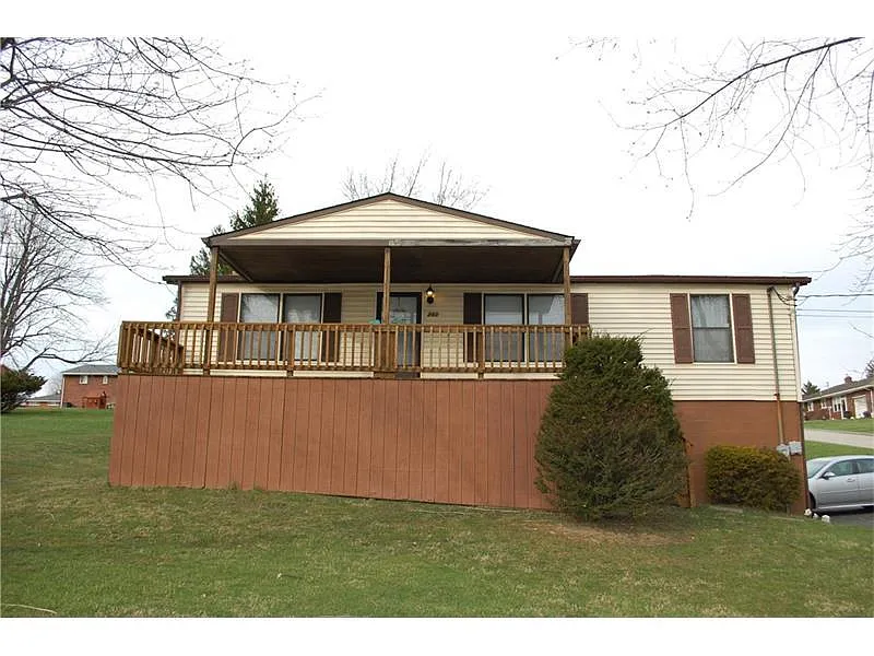 2604 Jefferson Ave photo 1