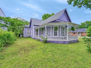 127 Woodland St, Collinsville, TX 76233