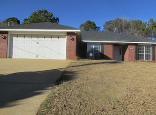4106 SE Sumbry St, Tuskegee, AL 36083