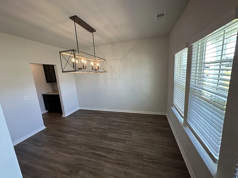 74 Gracyn Ln — Photo 5