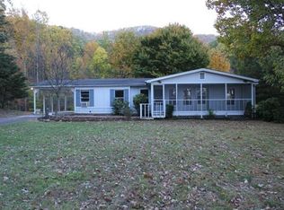 6849 Crowell Gap Rd, Roanoke, VA 24014