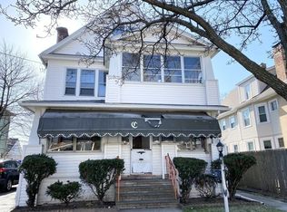 32-34 Rittenhouse Ter, Springfield, MA 01108