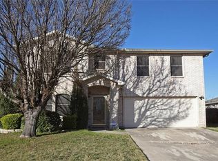 2221 Red Oak Dr, Little Elm, TX 75068