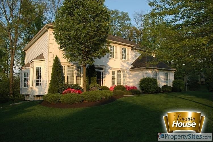 1st image of 9 John Beal Dr