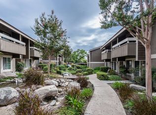 320 Streamwood, Irvine, CA 92620