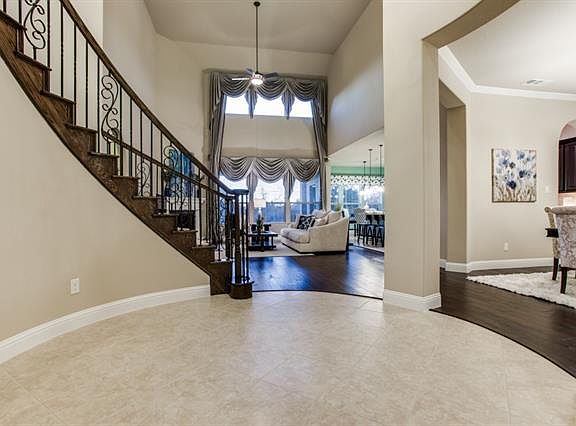 4th image of 3604 Biscayne Dr