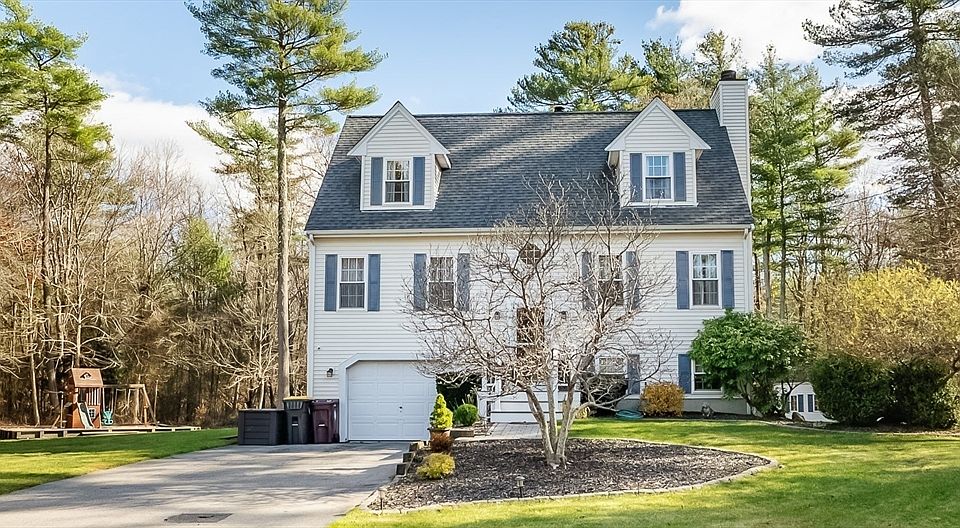 1st image of 50 Blueberry Dr