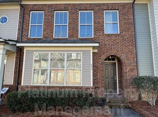 255 S Village Sq, Canton, GA 30115