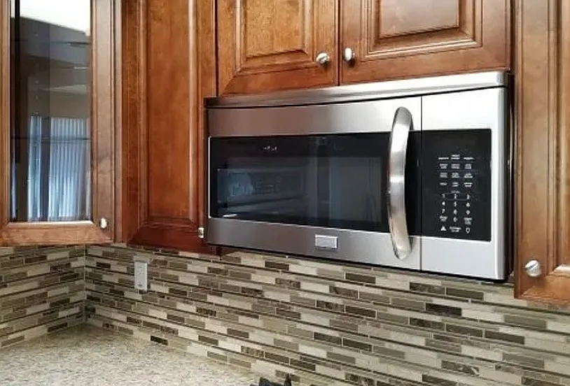 2 bed, $3,201 — Photo 3