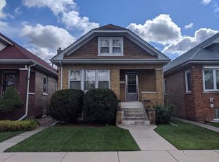 5717 W Melrose St, Chicago, IL 60634