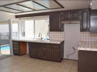 24608 Panama Ave, Carson, CA 90745