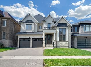 24 Forest Edge Cres, East Gwillimbury, ON L9N 1R8