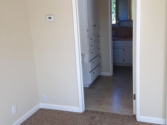 4th image of 260 Mariposa Ave APT 20
