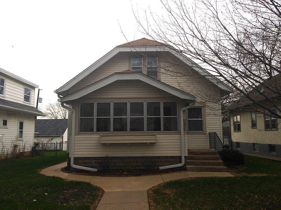 1st image of 4723 15th Ave S