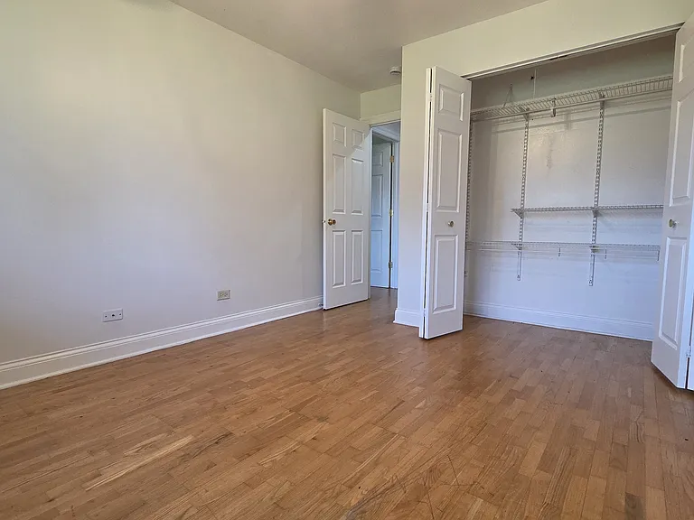 693 E Fullerton Ave #208 — Photo 18