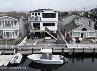 211 Bay Beach Way, Lavallette, NJ 08735
