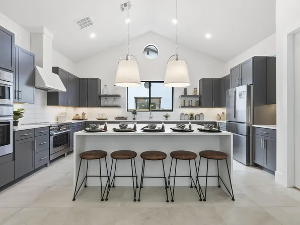 663 E Grayling Road, San Tan Valley, AZ 85140