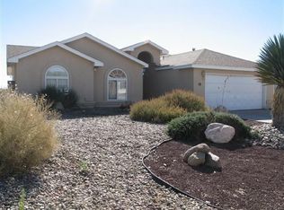 6 Hermanos Ct, Los Lunas, NM 87031