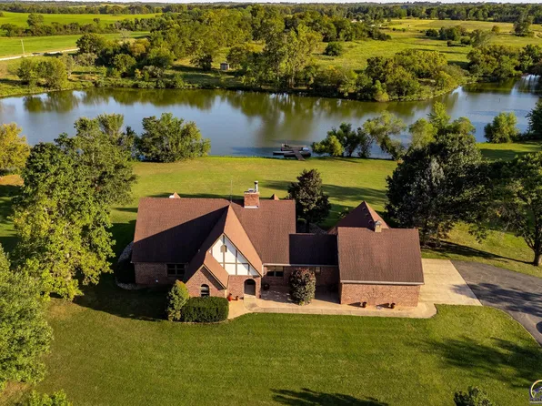10047 SW 101st St, Auburn, KS 66402