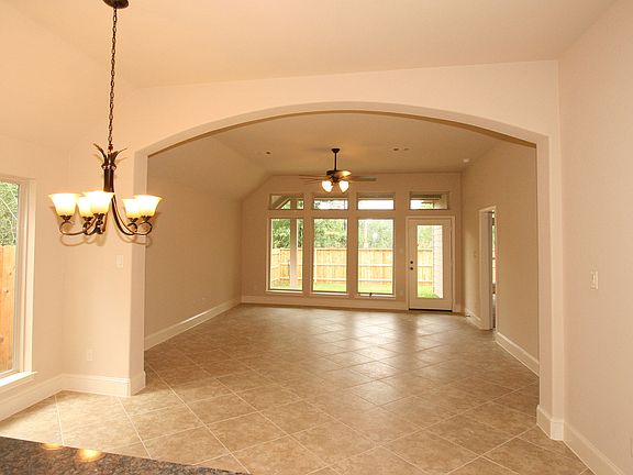 5th image of 2145 Saddlehorn Dr