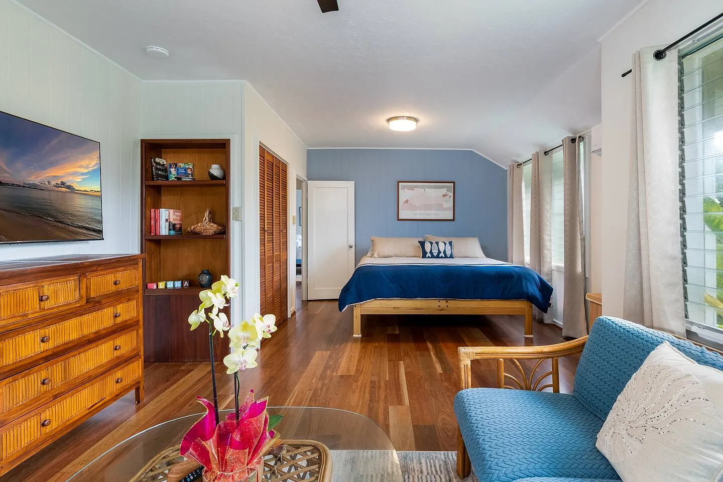 41-020 Ehukai Street - 1 — Photo 2