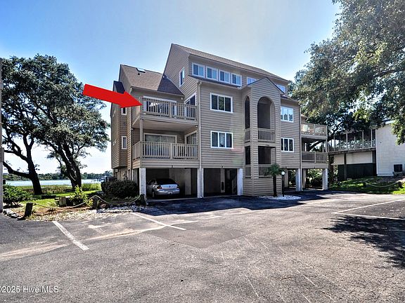 4th image of 1765 Harborage Drive SW #3